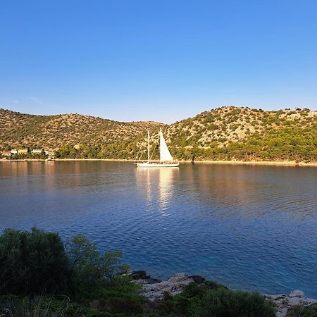 Apartman Portorus Lastovo Exteriör bild