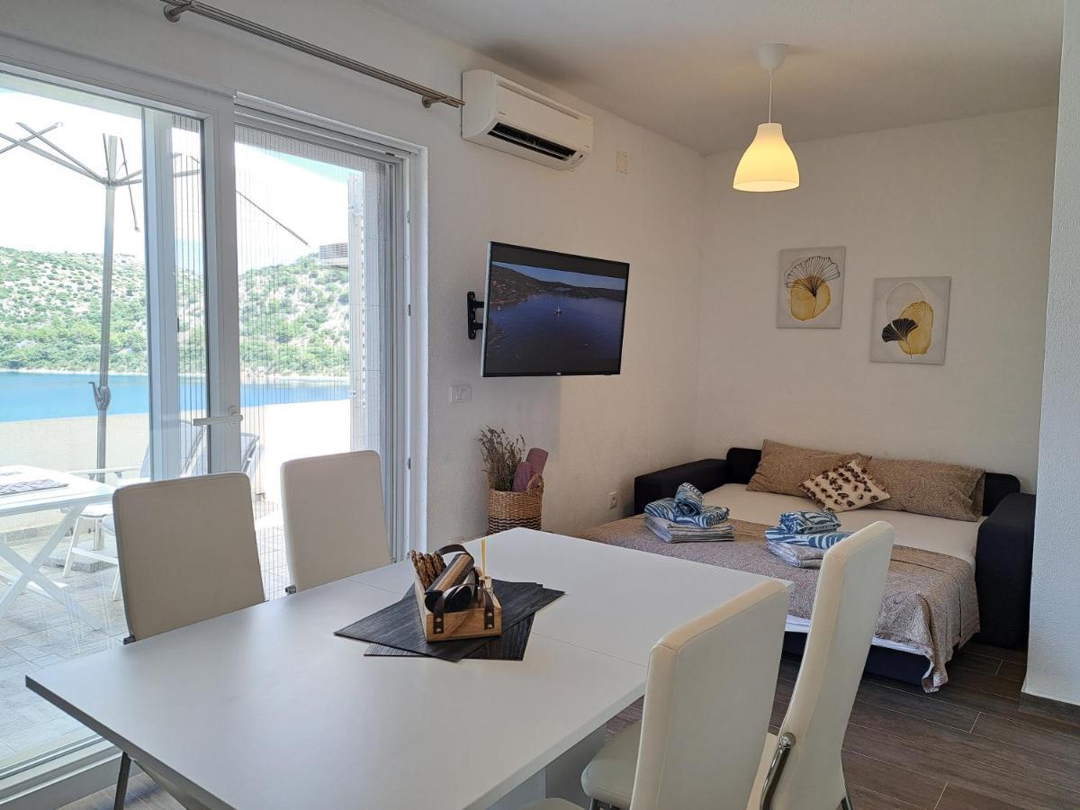 Apartman Portorus Lastovo Exteriör bild